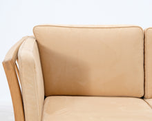 Load image into Gallery viewer, 3-istuttava kangassohva beige