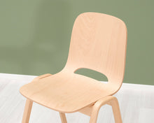 Lataa kuva Galleria-katseluun, Hem Touchwood tuoli puu