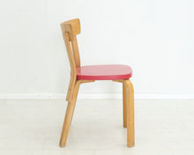 Lataa kuva Galleria-katseluun, Artek 66 ruokatuoli punainen