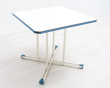 Lataa kuva Galleria-katseluun, Yrjö Kukkapuro Visual pöytä