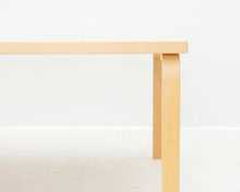Lataa kuva Galleria-katseluun, Artek 83 ruokapöytä