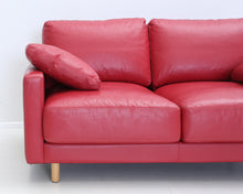 Lataa kuva Galleria-katseluun, Adea CAT 2-istuttava nahkasohva punainen