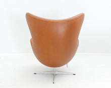 Lataa kuva Galleria-katseluun, Arne Jacobsen Egg nojatuoli