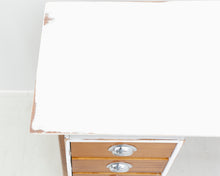 Lataa kuva Galleria-katseluun, 60-luvun pieni työpöytä