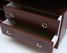 Lataa kuva Galleria-katseluun, 70-luvun kirjahylly