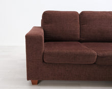 Load image into Gallery viewer, Asko 3-istuttava kangassohva tummanruskea