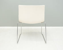 Load image into Gallery viewer, B&B Italia Otto verhoiltu vaalea