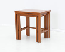 Lataa kuva Galleria-katseluun, 60-luvun sarjapöytä