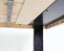 Lataa kuva Galleria-katseluun, Anttiina Kalevala lankkupöytä