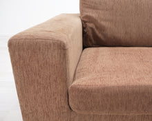 Lataa kuva Galleria-katseluun, 3-istuttava kangassohva ruskea
