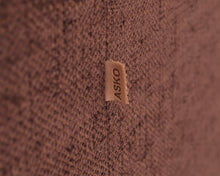 Load image into Gallery viewer, Asko 3-istuttava kangassohva tummanruskea