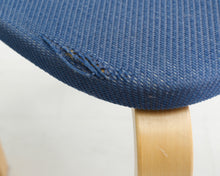 Lataa kuva Galleria-katseluun, Artek 69 ruokatuoli sininen