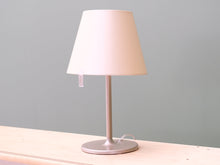 Load image into Gallery viewer, Artemide Melampo pöytävalaisin