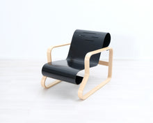 Load image into Gallery viewer, Artek Paimio 41 nojatuoli koivu / musta