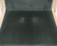 Load image into Gallery viewer, Artek Pentti Heinonen käsinojallinen tuoli