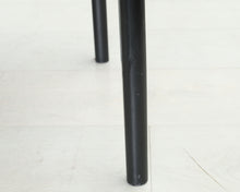 Lataa kuva Galleria-katseluun, Artek Domus tuoli musta nahka