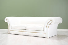 Lataa kuva Galleria-katseluun, 3-istuttava keinonahkasohva valkoinen
