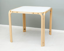 Lataa kuva Galleria-katseluun, Artek Kari pöytä