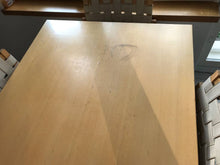 Load image into Gallery viewer, Artek ruokapöytä holkkijaloilla

