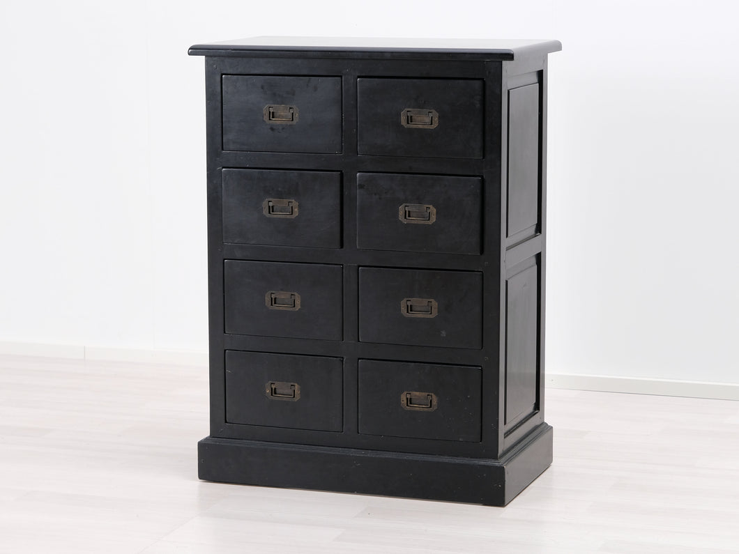 Antiikkipintainen lipasto