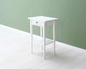 IKEA Hemnes yöpöytä valkoinen