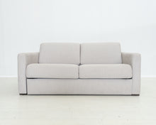 Load image into Gallery viewer, Asko 2,5-istuttava vuodesohva vaaleanharmaa
