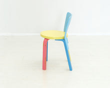 Lataa kuva Galleria-katseluun, Artek 65 ruokatuoli Nokian erikoisväri
