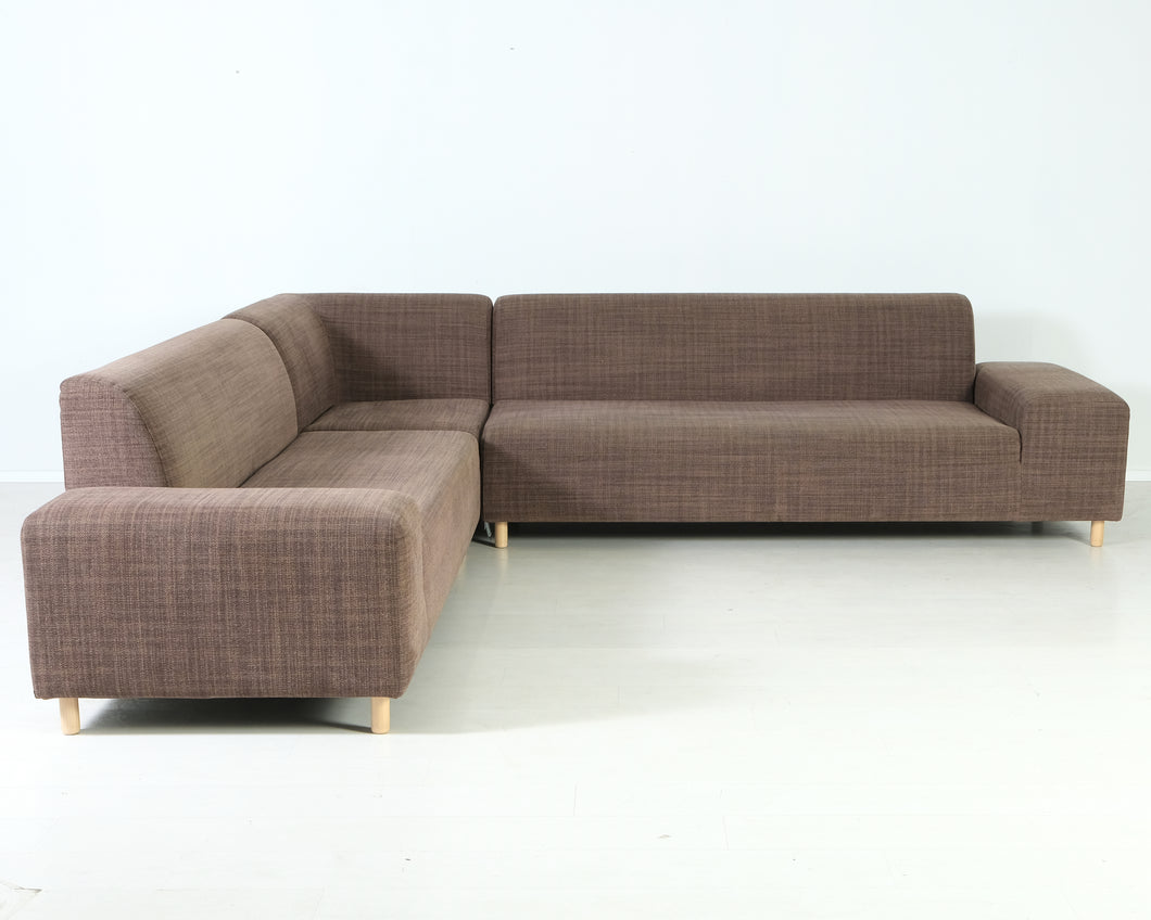 Adea Camp kulmasohva tummanruskea