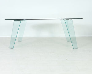 Calligaris ovaali lasinen ruokapöytä
