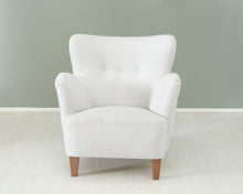 Load image into Gallery viewer, Asko Helena nojatuoli valkoinen
