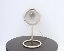 Lataa kuva Galleria-katseluun, Alppilamppu
