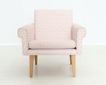 Lataa kuva Galleria-katseluun, 70-luvun nojatuoli vaaleanpunainen
