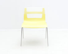 Load image into Gallery viewer, B&amp;B Italia Otto keltainen
