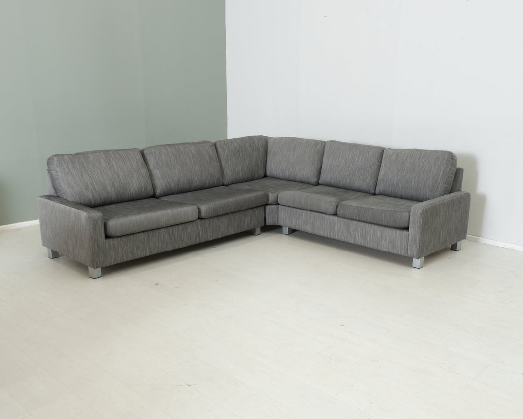 5-istuttava kulmasohva harmaa