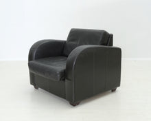 Lataa kuva Galleria-katseluun, Antiikkinahkainen nojatuoli II
