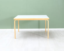 Load image into Gallery viewer, Artek pöytä 120 x 120 cm koivu / valkoinen
