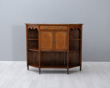 Lataa kuva Galleria-katseluun, Antiikkinen sivupöytä
