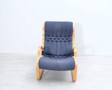 Load image into Gallery viewer, Asko Koivutaru nojatuoli sininen
