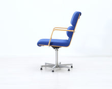 Load image into Gallery viewer, Avarte Yrjö Kukkapuro Plaano työtuoli
