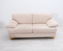 Load image into Gallery viewer, Asko Florence 2-istuttava kangassohva beige
