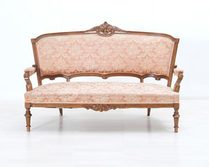 Antiikkinen sohva