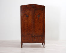 Lataa kuva Galleria-katseluun, Antiikkinen vaatekaappi

