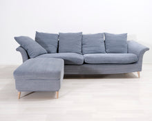 Lataa kuva Galleria-katseluun, 3-istuttava kangassohva ja jalkarahi siniharmaa
