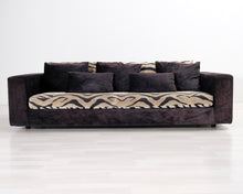 Lataa kuva Galleria-katseluun, 3-istuttava kangassohva tiikerikuvioinen
