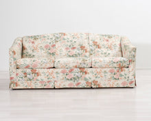 Lataa kuva Galleria-katseluun, 3-istuttava kukallinen sohva
