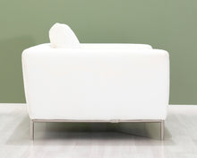 Load image into Gallery viewer, Natuzzi 2-istuttava kangassohva valkoinen
