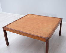 Load image into Gallery viewer, Asko tiikkinen sohvapöytä 1960-luku
