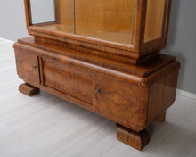 Lataa kuva Galleria-katseluun, Art deco vitriini
