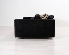 Lataa kuva Galleria-katseluun, 3-istuttava kangassohva tiikerikuvioinen
