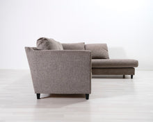 Lataa kuva Galleria-katseluun, 4-istuttava kulmasohva beige
